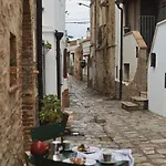 Сasa de vacaciones Filangieri 28 *